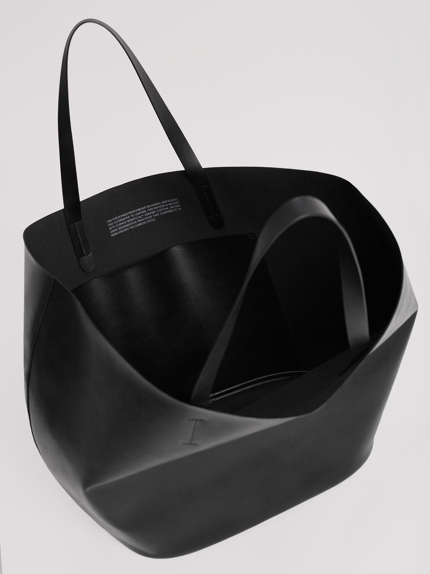 The GAIA Bag—black